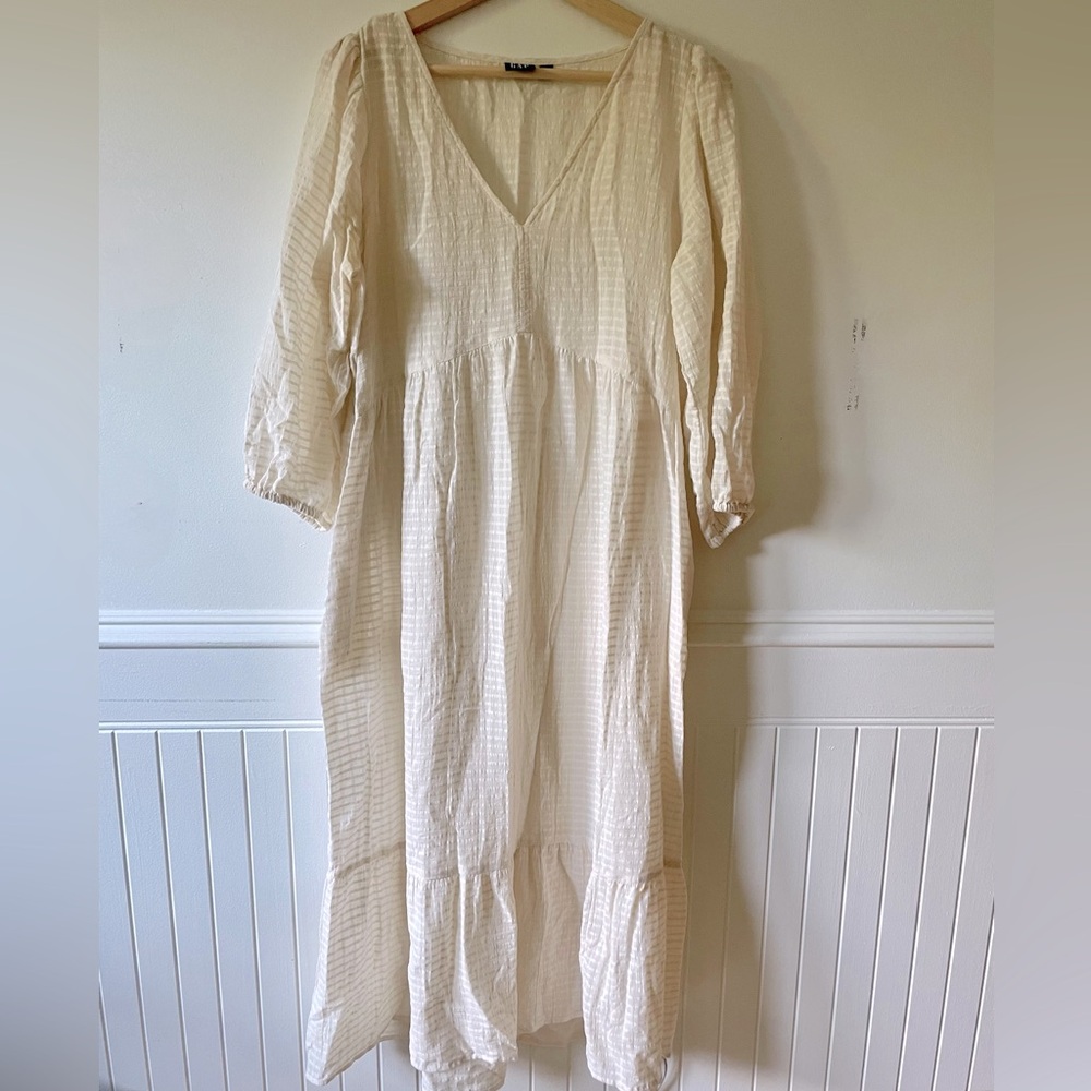 Gap gauzy dress in cream